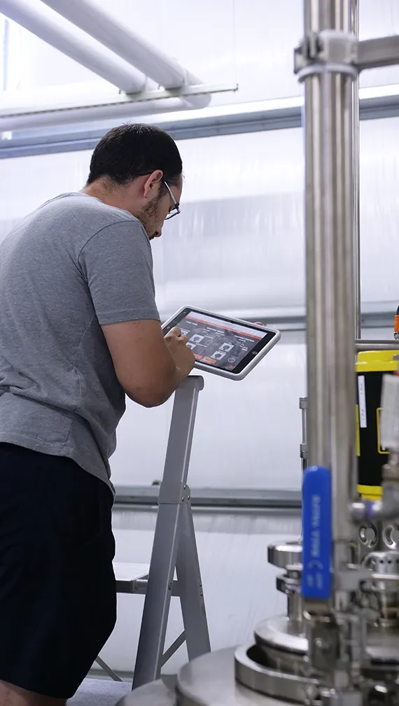 Lab Design Mobile - Decimal Engineered Systems